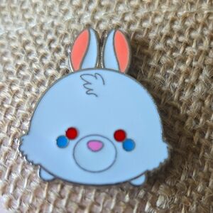 Disney Tsum Tsum White Rabbit Pin